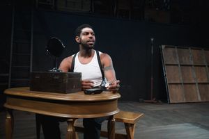 Breon Arzell @ BroadwayWorld Breon Arzell Photo