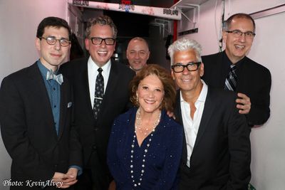 Aaron Weinstein, Billy Stritch, Ron Affif, Linda Lavin, Steve Bukanas and Tom Hubbard Photo