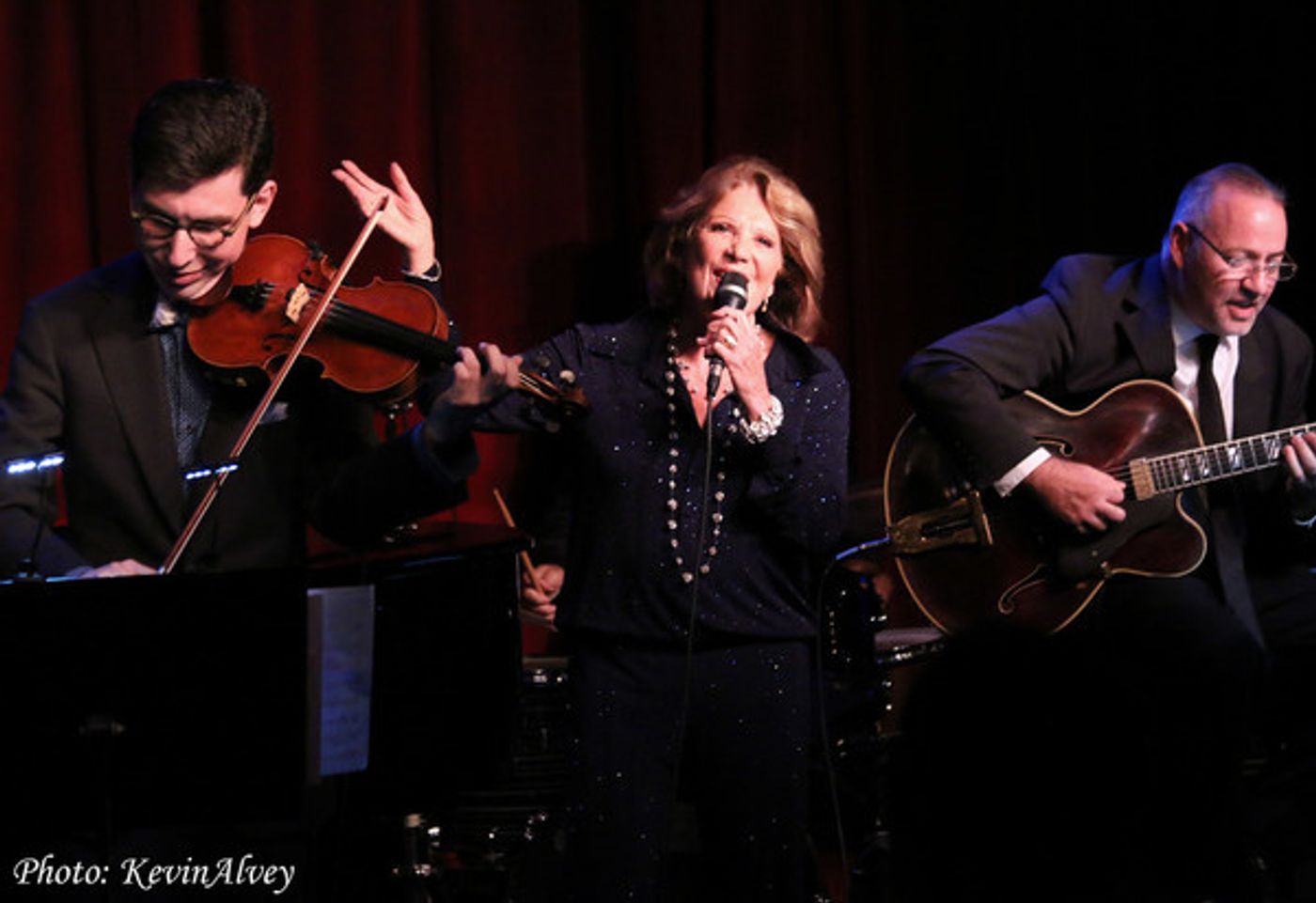 Photo Flash: Linda Lavin Returns to Birdland with MY SECOND FAREWELL CONCERT  Image