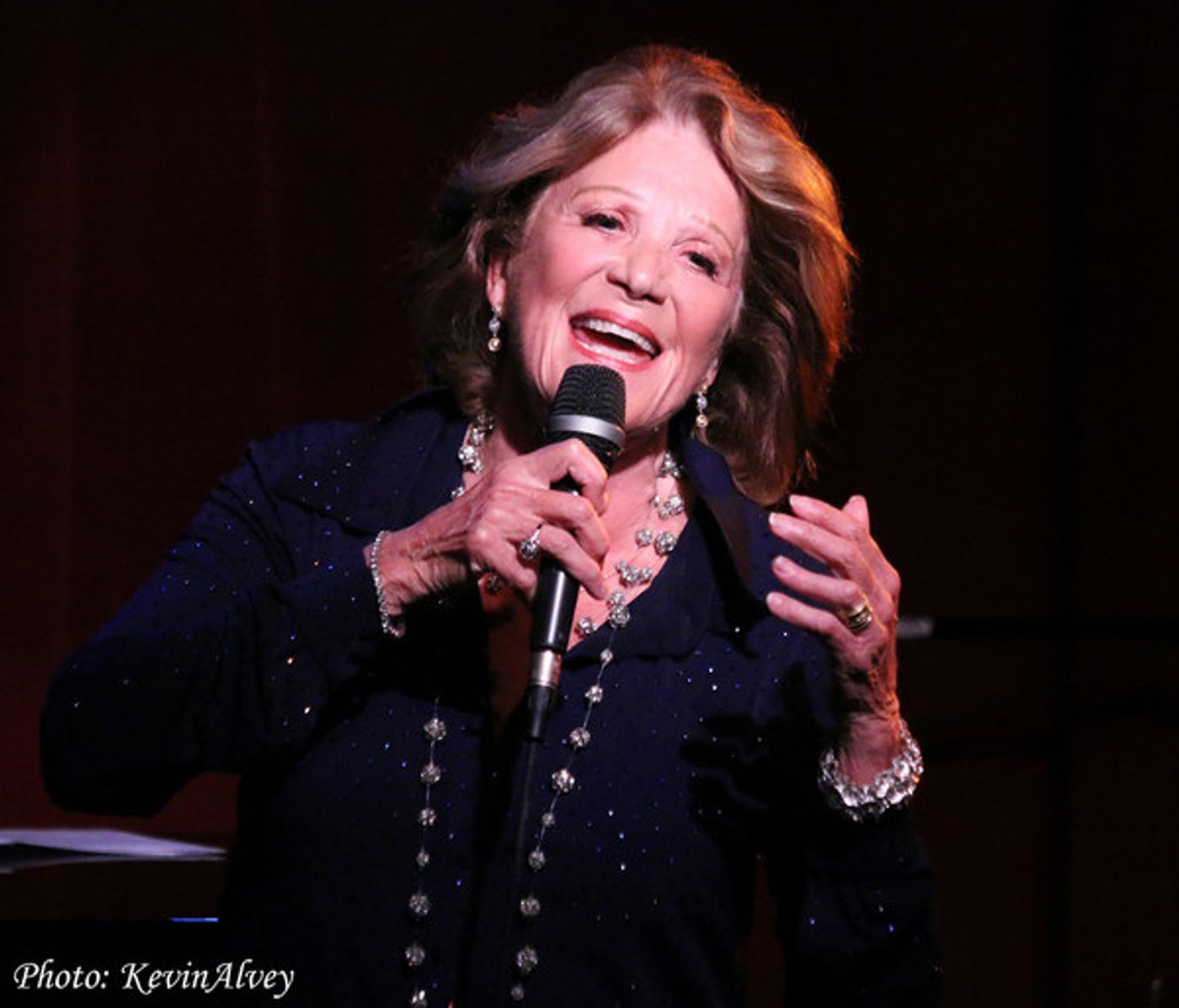 Photo Flash: Linda Lavin Returns to Birdland with MY SECOND FAREWELL CONCERT  Image