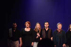 Derek Collins Donna Roche, Jessica Hayes, Patrick Kelliher and Aileen Donohoe @ BroadwayWorld Derek Collins Donna Roche, Jessica Hayes, Patrick Kelliher and Aileen Donohoe Photo