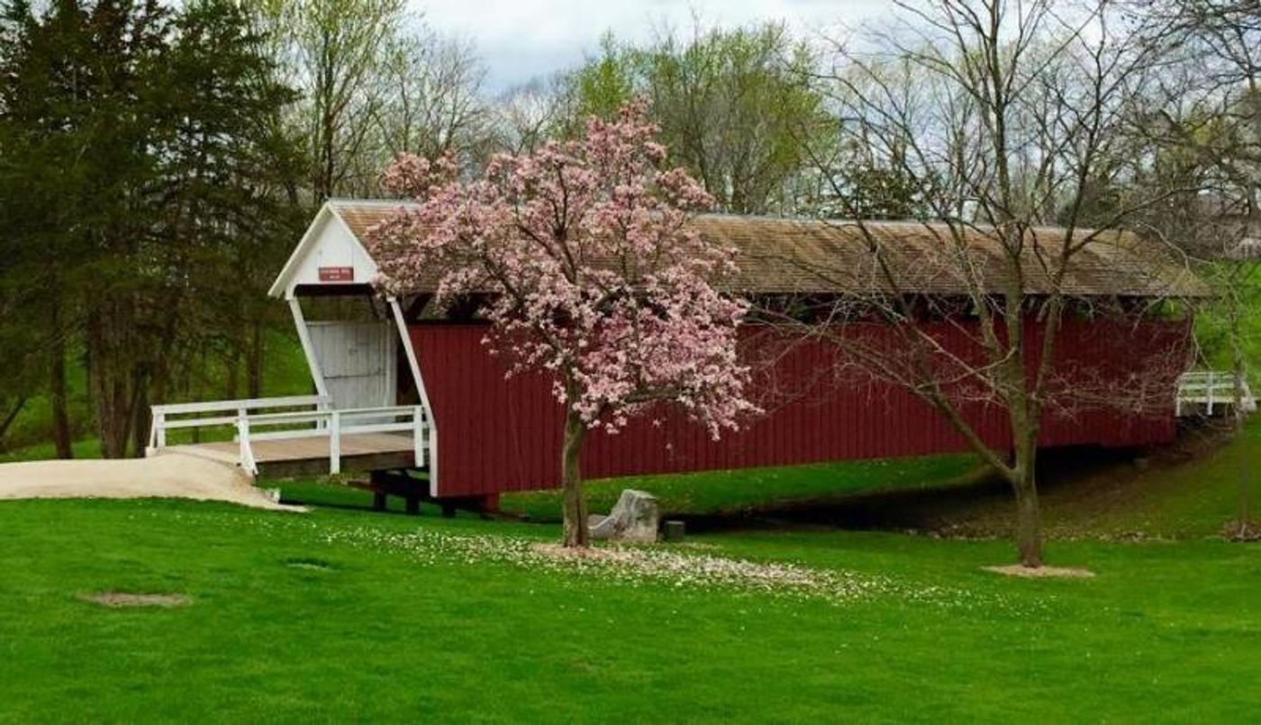 BWW Previews: THE BRIDGES OF MADISON COUNTY  at Guild Hall, August 3-6, 2017  Image