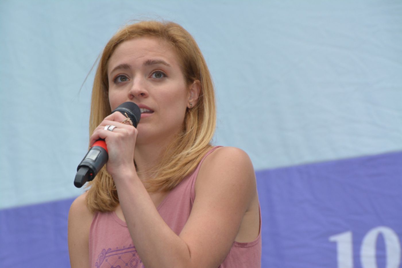 Photo Coverage: A BRONX TALE, ANASTASIA, and More Enchant the Crowd at Broadway in Bryant Park  Image