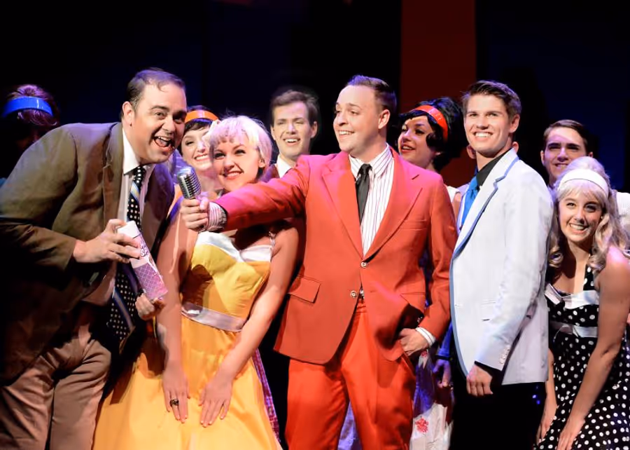Review: Laguna Playhouse Welcomes Adorably Plucky HAIRSPRAY Image