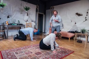 Karen Ascoe, David Schaal & Alex Ferns  Photo