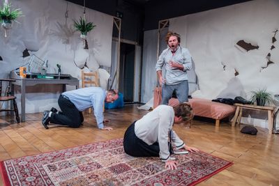 Karen Ascoe, David Schaal & Alex Ferns  Photo