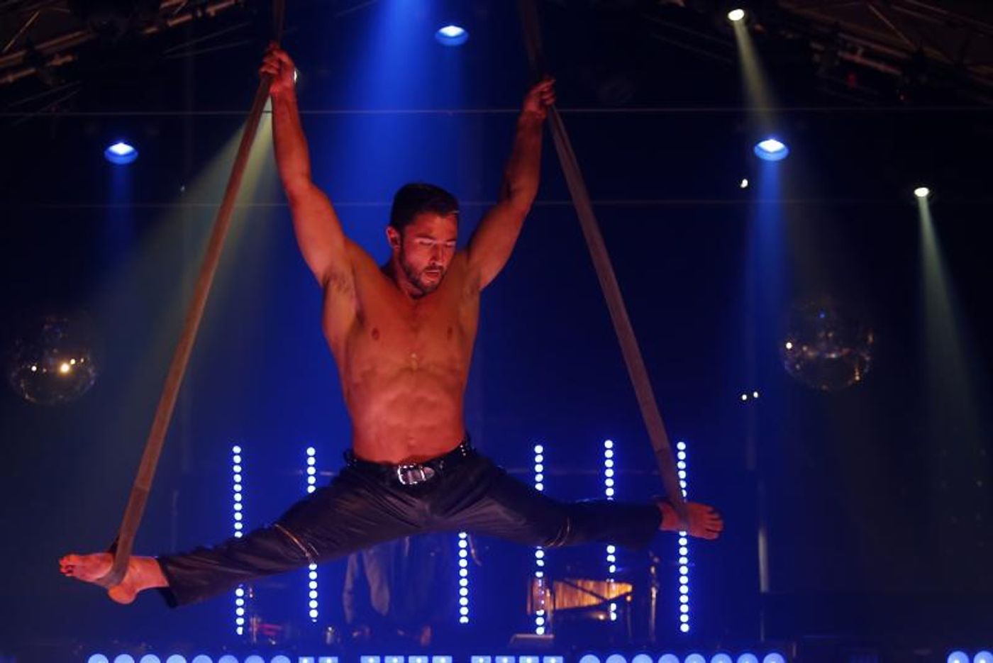 Review: Disco, Circus and Cabaret Combine To Create The Energetic And Inspiring VELVET  Image