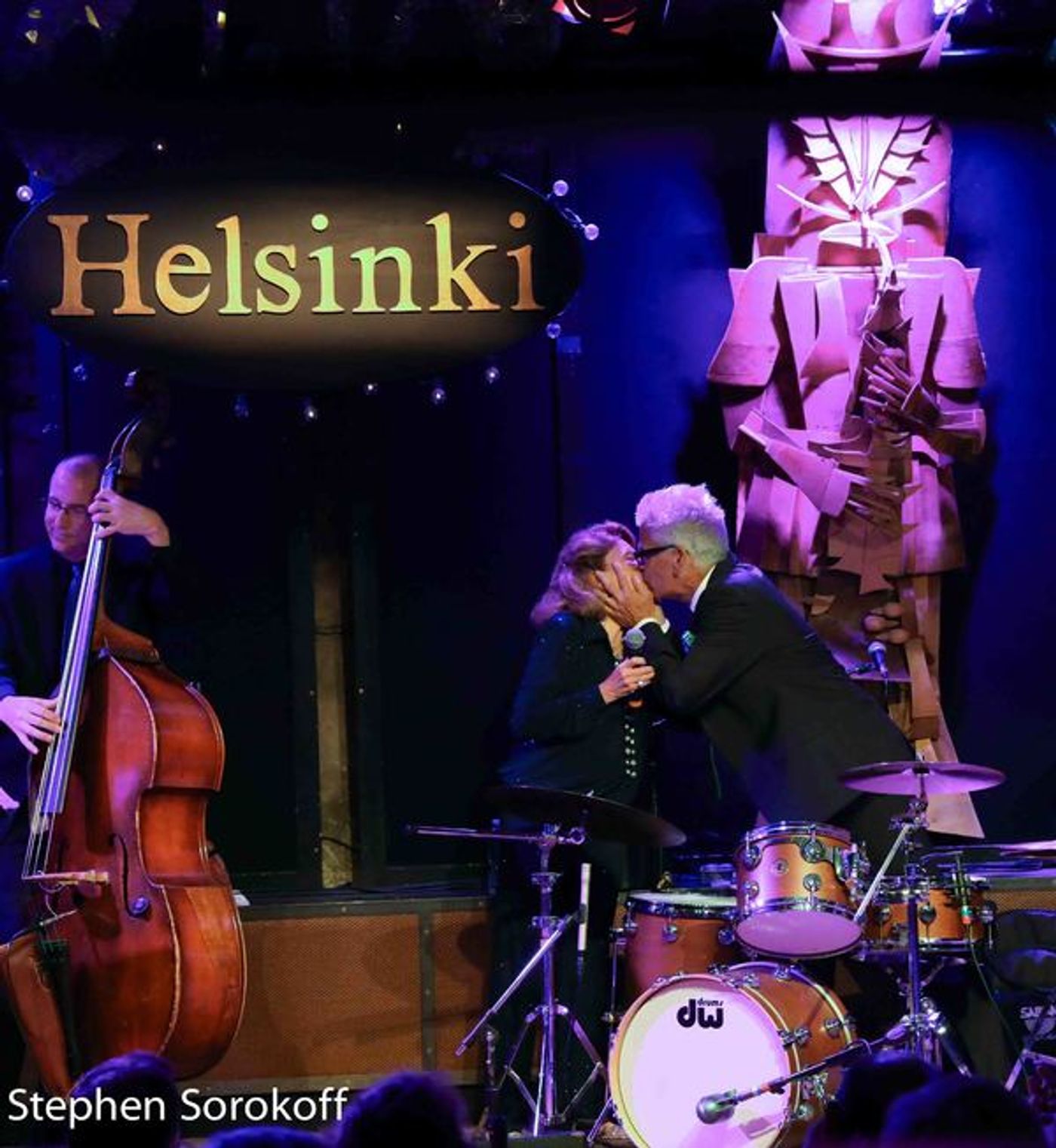 Photo Coverage: Linda Lavin Plays Helsinki On Broadway  Image