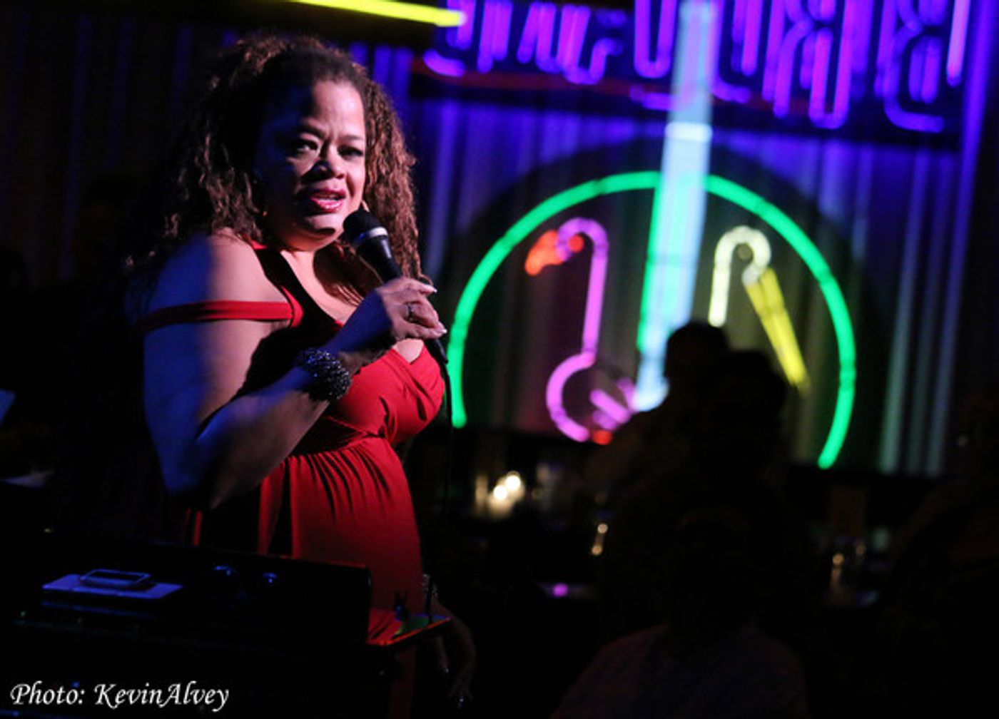 Photo Flash: Natalie Douglas Returns to BROADWAY AT BIRDLAND  Image