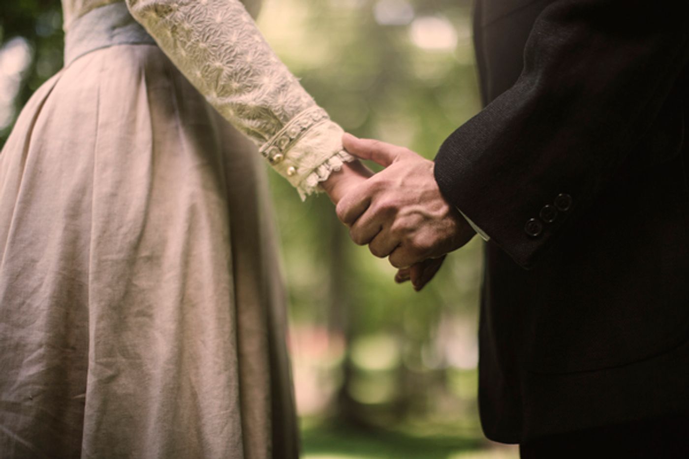 Photo Flash: Sexy Sneak Peek at the Cast of Signature Theatre's A LITTLE NIGHT MUSIC Photo Flash: Sexy Sneak Peek at the Cast of Signature Theatre's A LITTLE NIGHT MUSIC Image