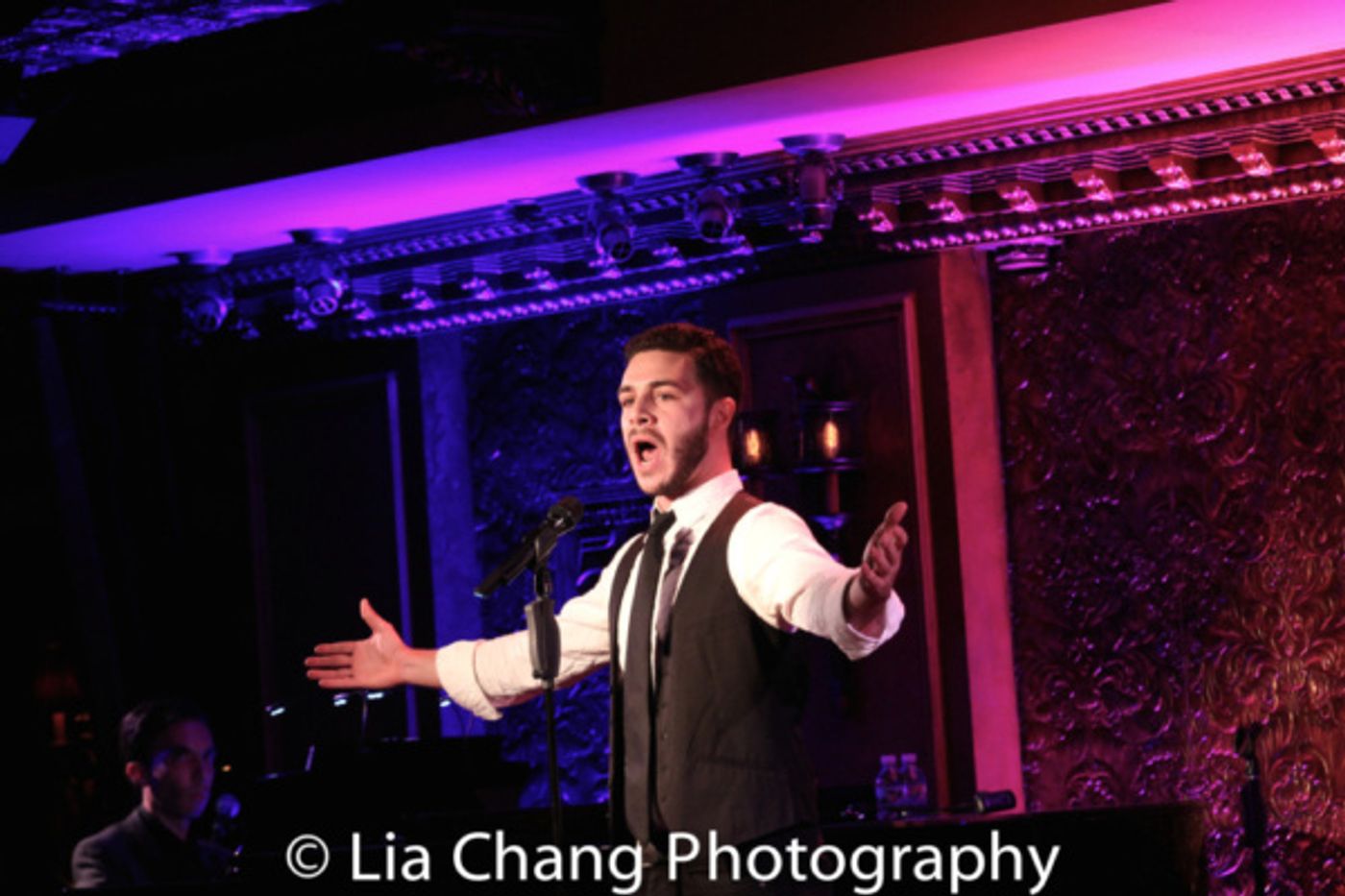 Photo Flash: Garth Kravits, Farah Alvin, Meredith Inglesby, Jenny Lee Stern and More in BROADWAY BY THE TEAR at Feinstein's/54 Below  Image