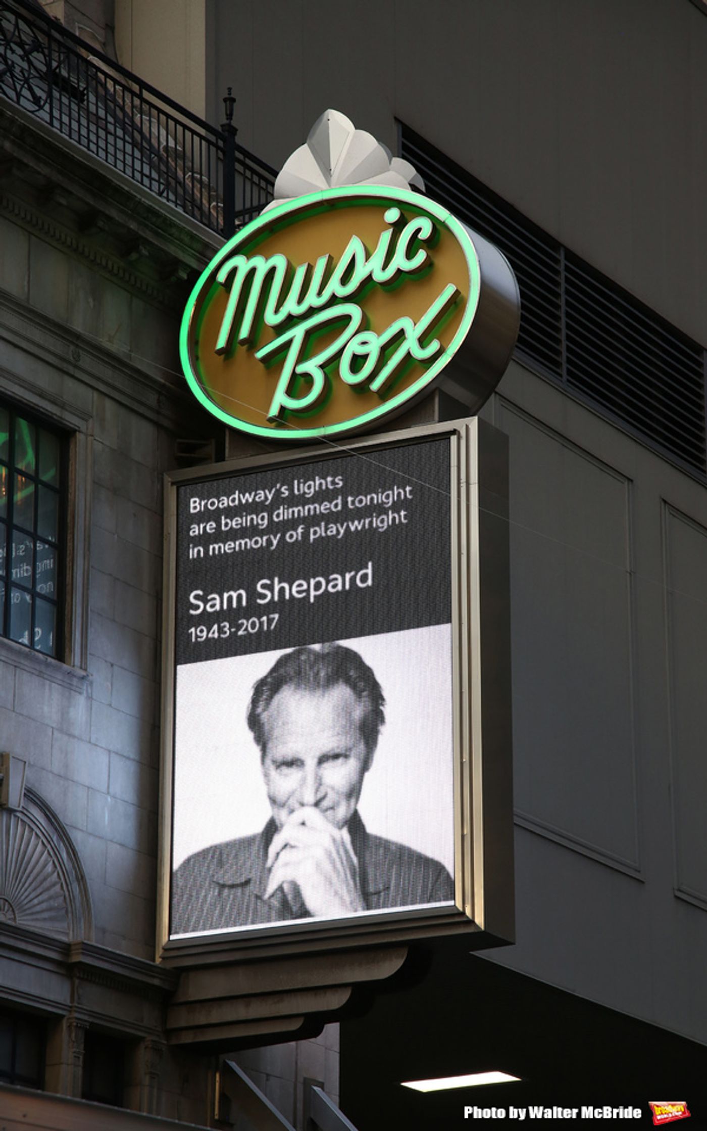 Photo Coverage: Broadway Dims The Lights In Memory Of Sam Shepard Photo Coverage: Broadway Dims The Lights In Memory Of Sam Shepard Image