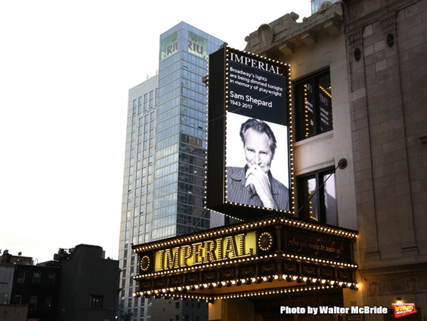 Photo Coverage: Broadway Dims The Lights In Memory Of Sam Shepard Photo Coverage: Broadway Dims The Lights In Memory Of Sam Shepard Image