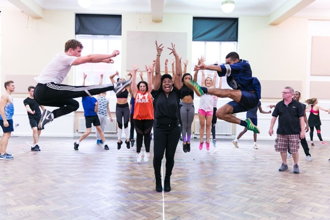 Photo Flash: Welcome to the 60s! Inside Rehearsals for HAIRSPRAY Ahead of UK Tour  Image