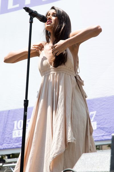 Shoba Narayan Photo