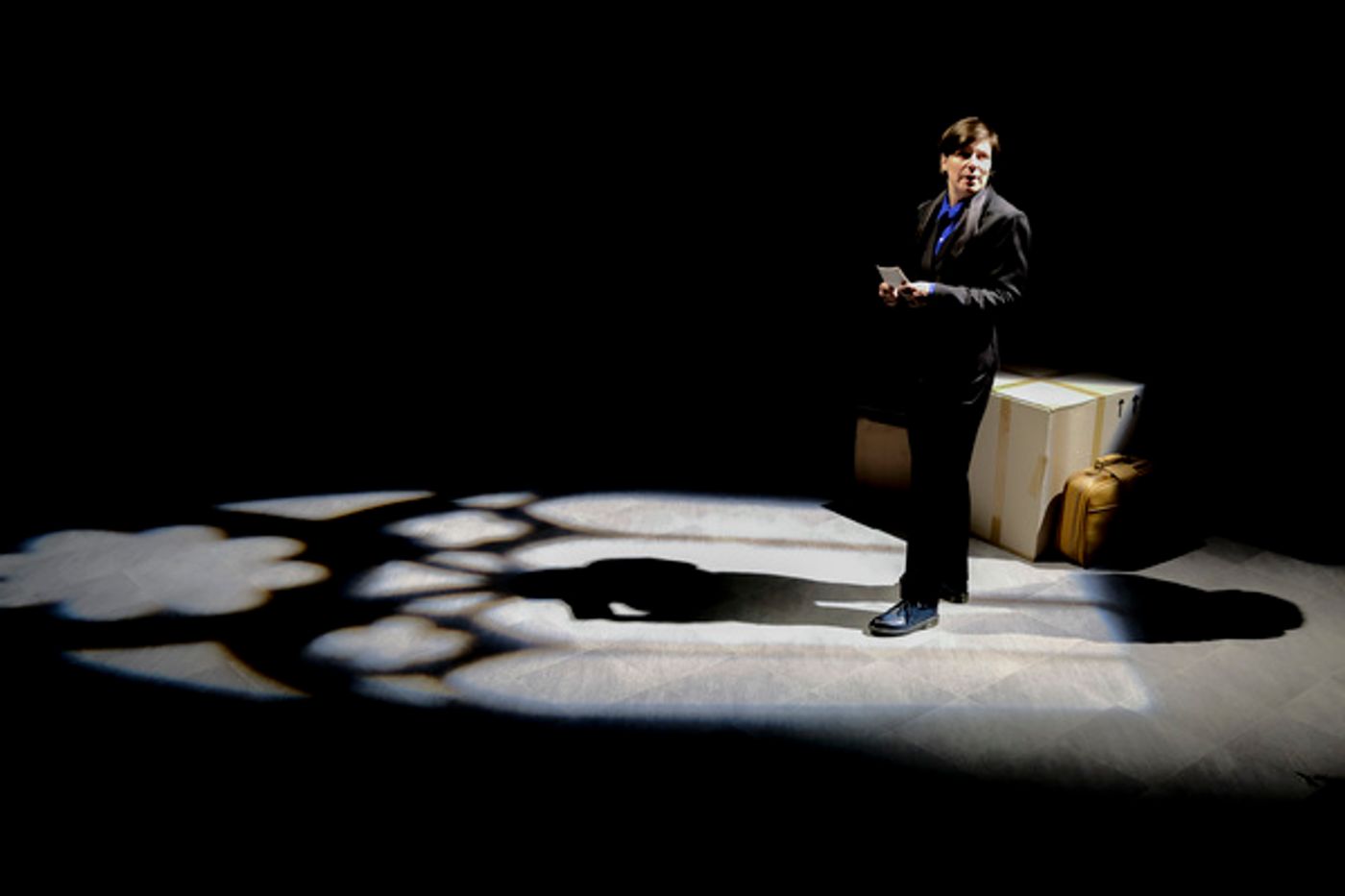 Photo Flash: First Look at DI AND VIV AND ROSE at Stephen Joseph Theatre  Image