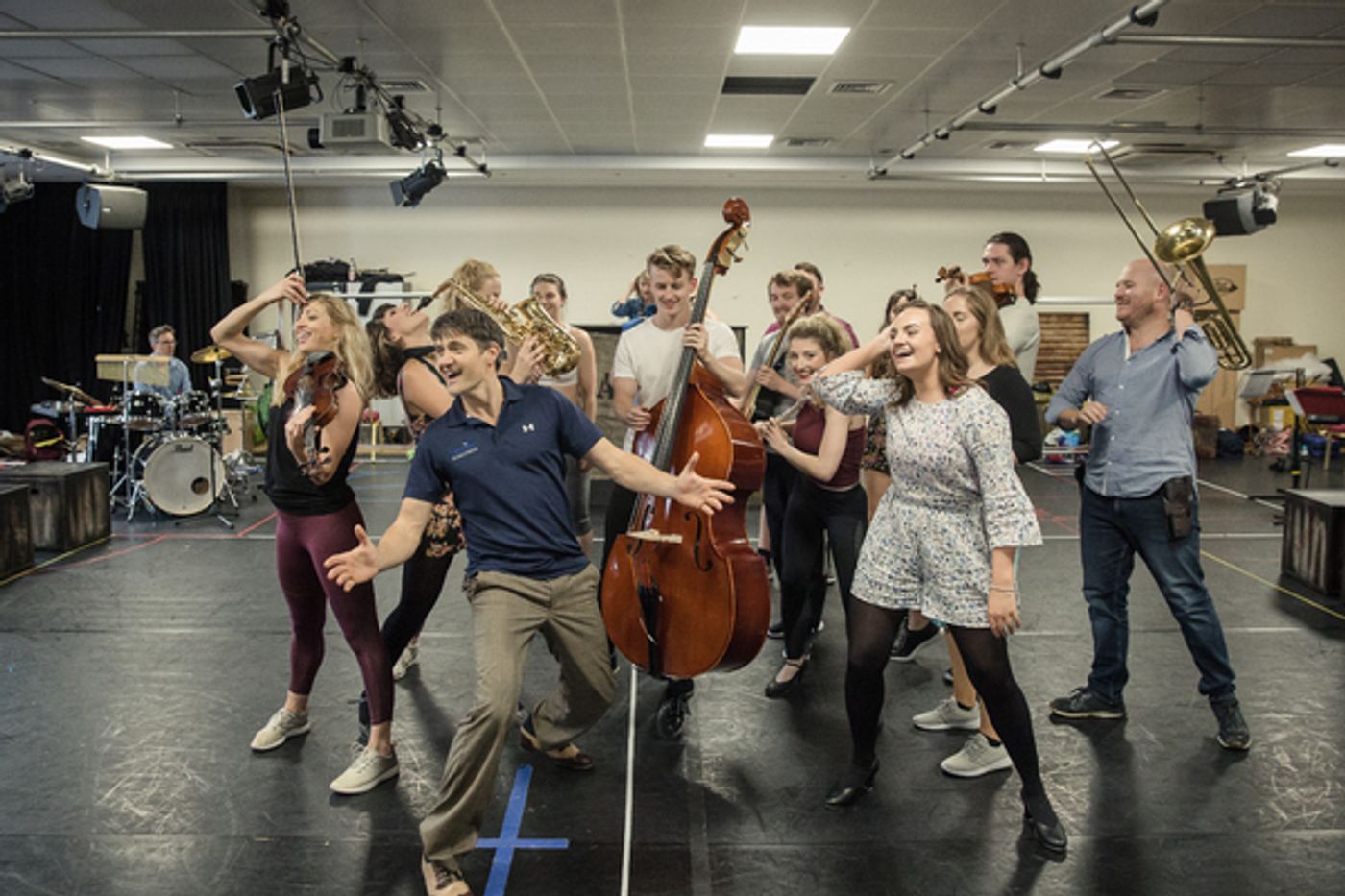 Photo Flash: The Cast of the UK Tour of CRAZY FOR YOU  Has Got Rhythm!  Image