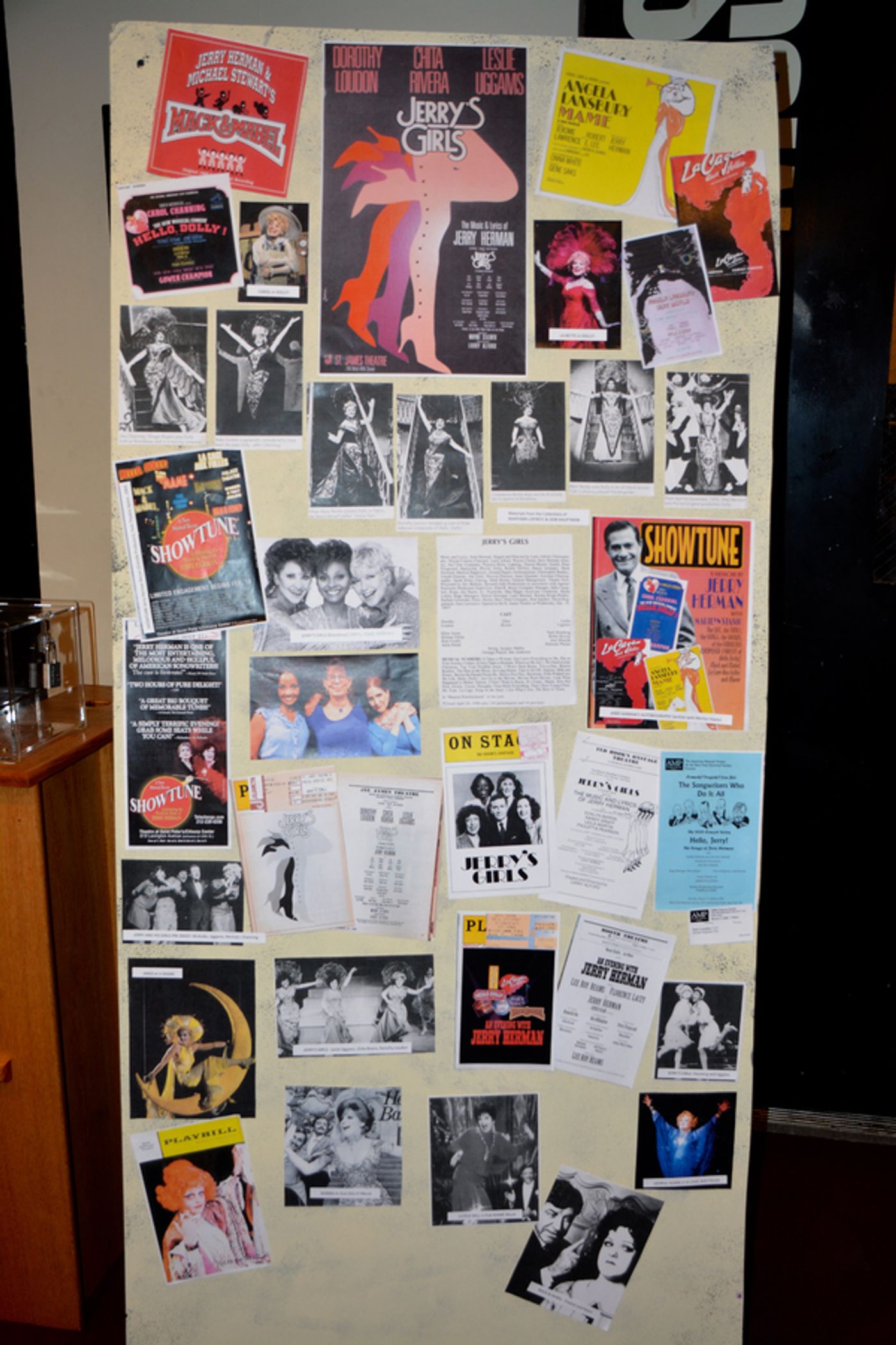 Photo Coverage: JERRY'S GIRLS Opens at The York Theatre Company  Image