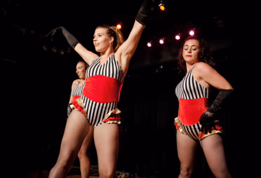 Photo Flash: Guilty Pleasures Cabaret Celebrates All Things 90's/00's Image