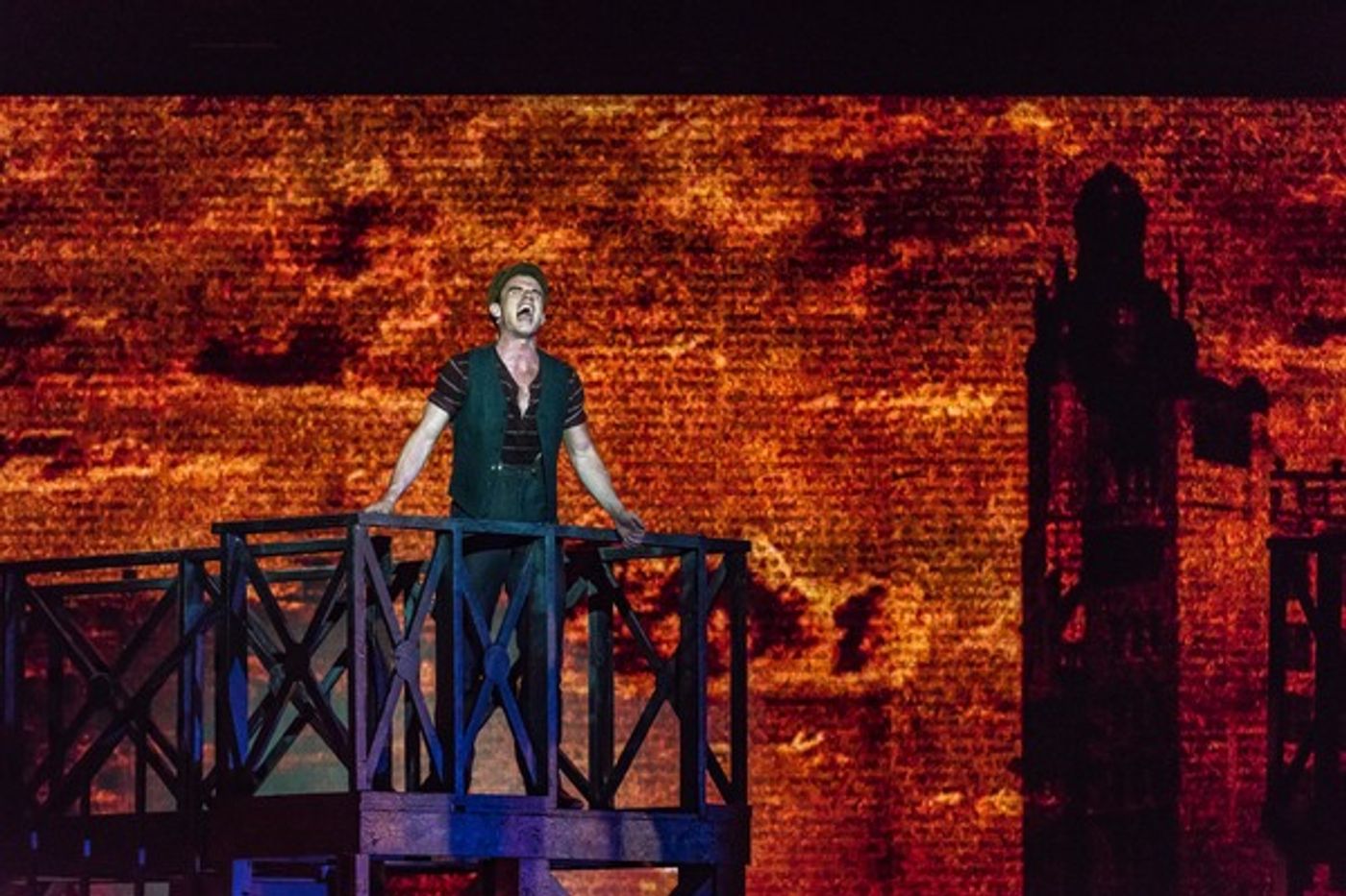 Photo Flash: Kings of St. Louis! NEWSIES Makes Headlines at The Muny  Image