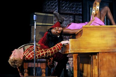 MARTIN KAYE & ZURIN VILLANUEVA Photo