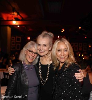 Jamie deRoy, Mary Beth Peil, Eda Sorokoff @ BroadwayWorld Jamie deRoy, Mary Beth Peil, Eda Sorokoff Photo