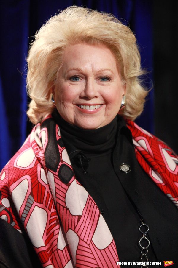 Photo Flash: Remembering a Broadway Legend- Barbara Cook — photo 35 of 49