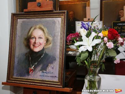 attends the 2016 Helen Hayes Award Dinner honoring Barbara Cook at The Players Club o Photo