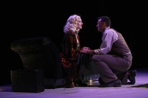 Molly Tynes, Lee Osorio Photo