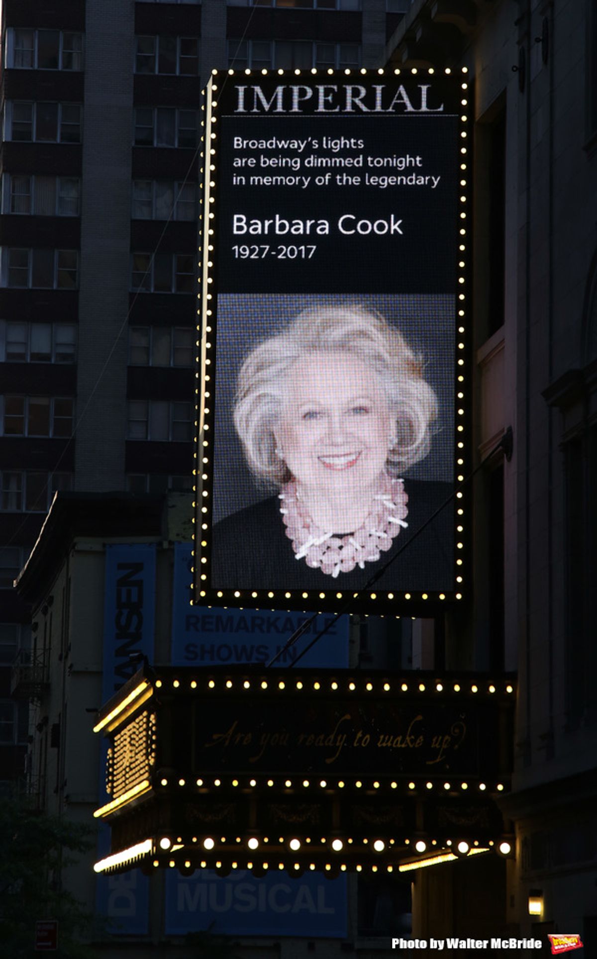 Broadway Dims The Lights In Memory of Barbara Cook  at 
