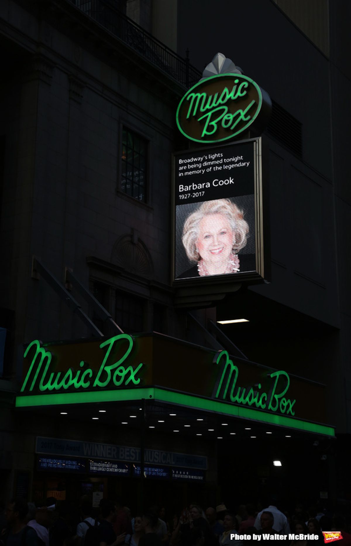 Broadway Dims The Lights In Memory of Barbara Cook  at 