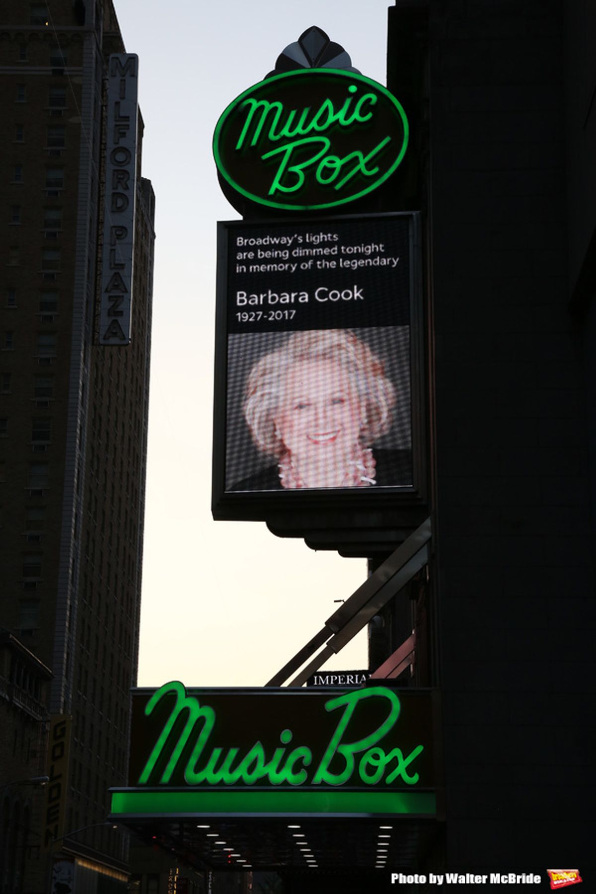 Broadway Dims The Lights In Memory of Barbara Cook  at 