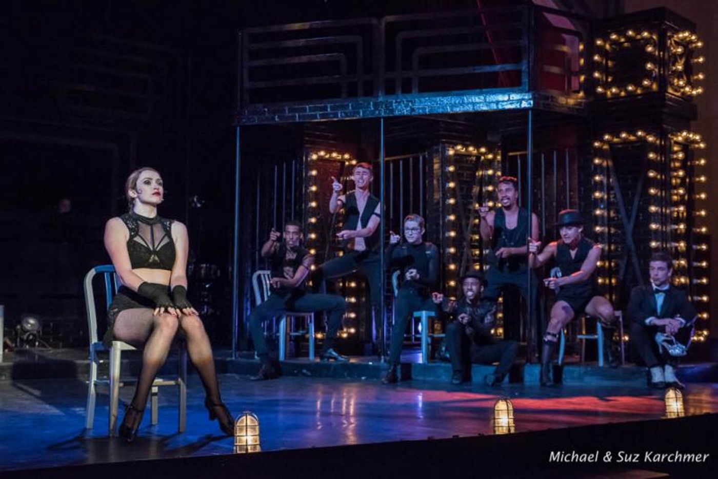 Review: The “Hart” of Theater Beats for Peregrine's CHICAGO  Image
