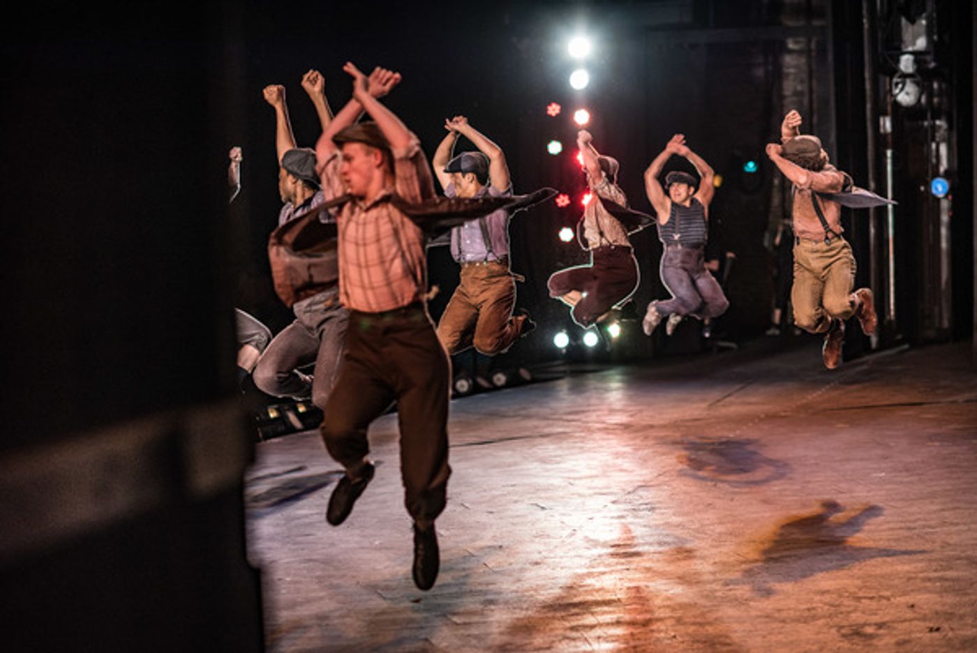 BWW Photo Exclusive: Watch What Happens... Backstage with NEWSIES at The Muny!  Image