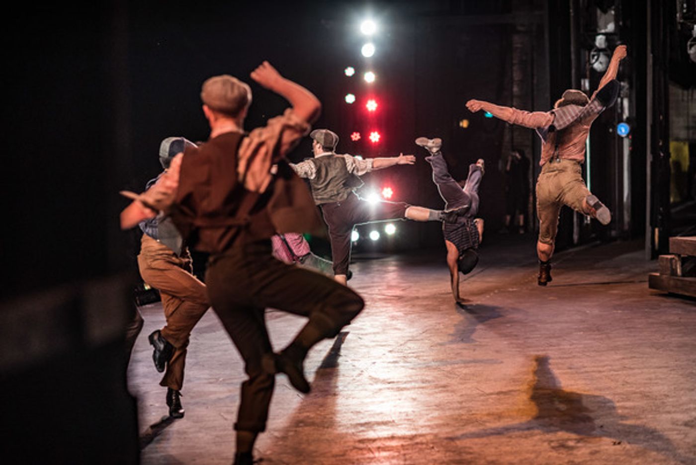 BWW Photo Exclusive: Watch What Happens... Backstage with NEWSIES at The Muny!  Image