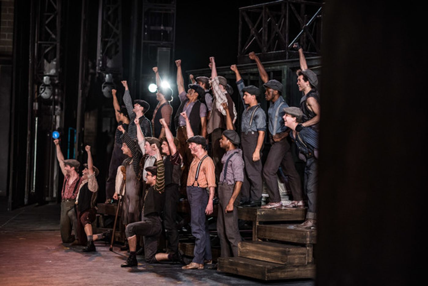 BWW Photo Exclusive: Watch What Happens... Backstage with NEWSIES at The Muny!  Image