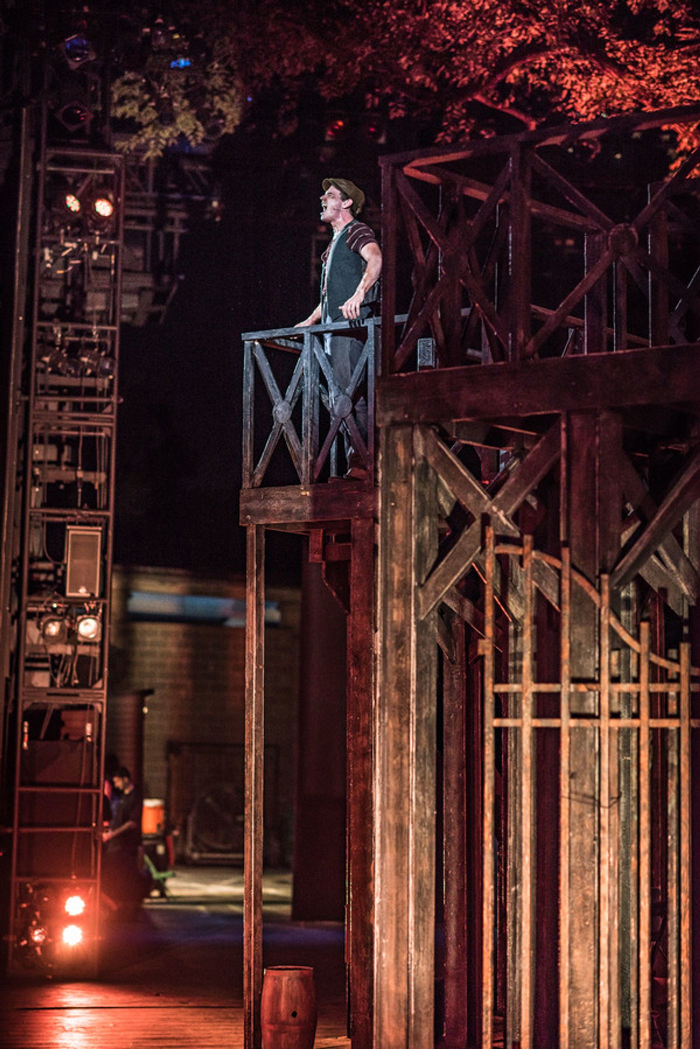 BWW Photo Exclusive: Watch What Happens... Backstage with NEWSIES at The Muny!  Image