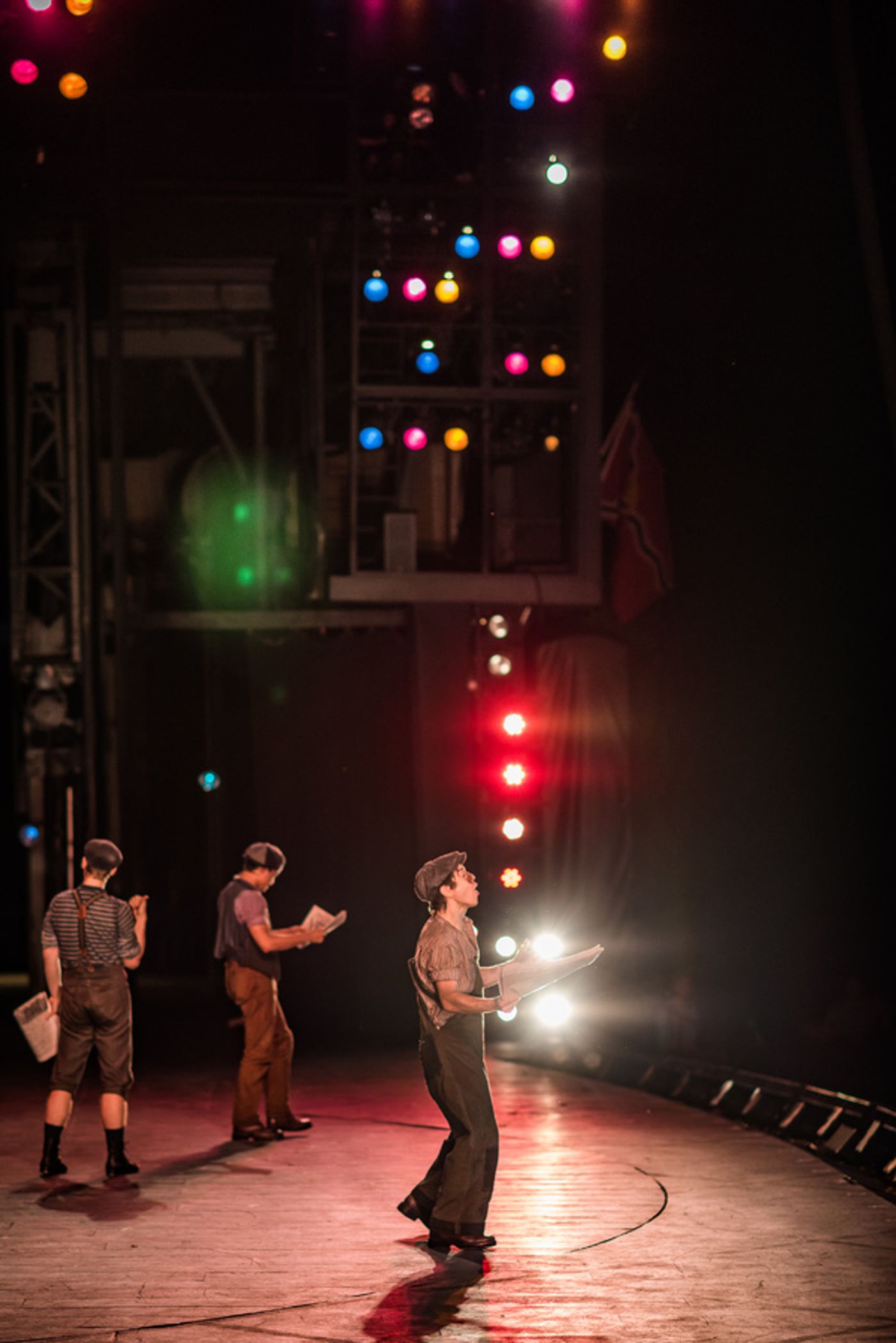 BWW Photo Exclusive: Watch What Happens... Backstage with NEWSIES at The Muny!  Image