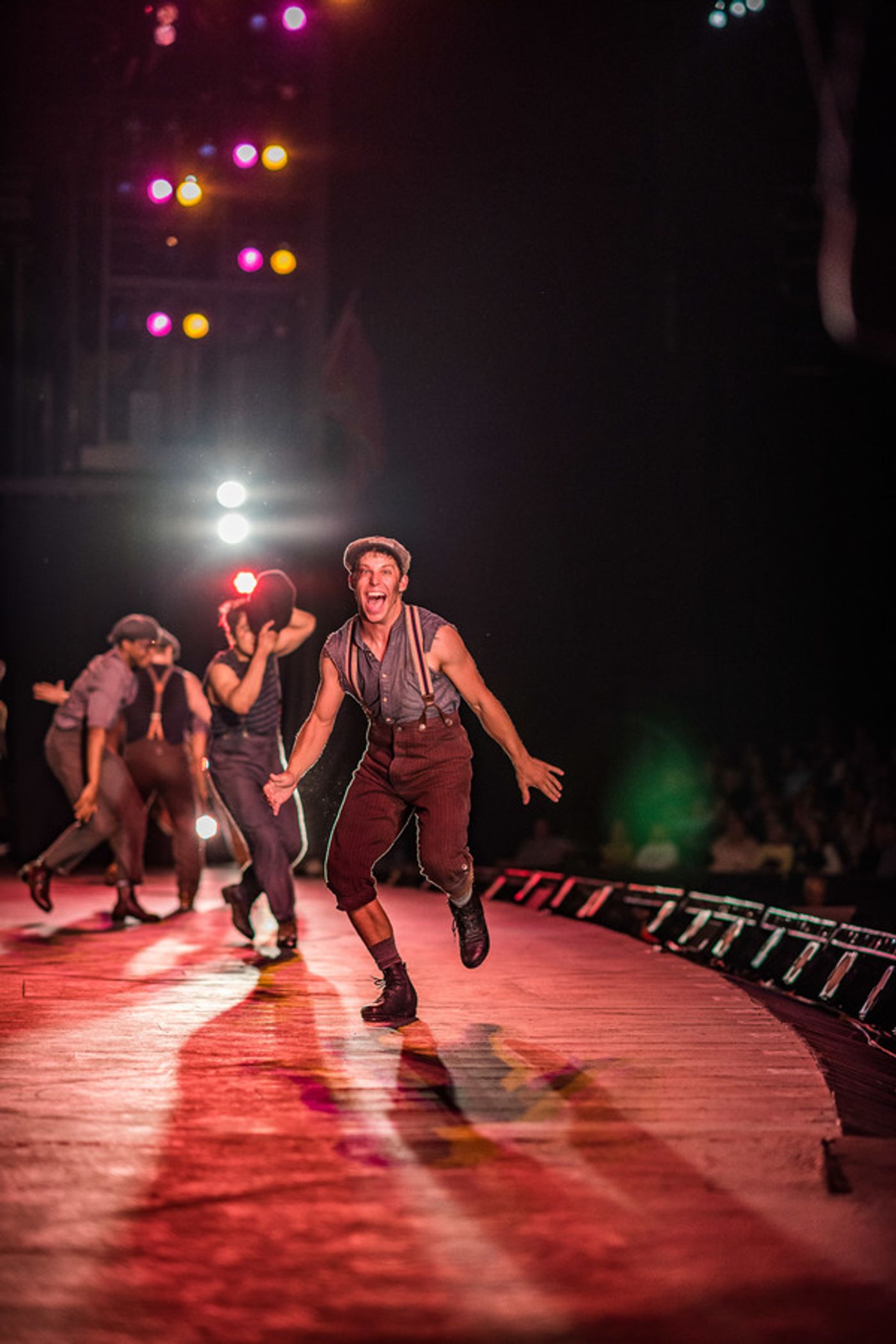 BWW Photo Exclusive: Watch What Happens... Backstage with NEWSIES at The Muny!  Image