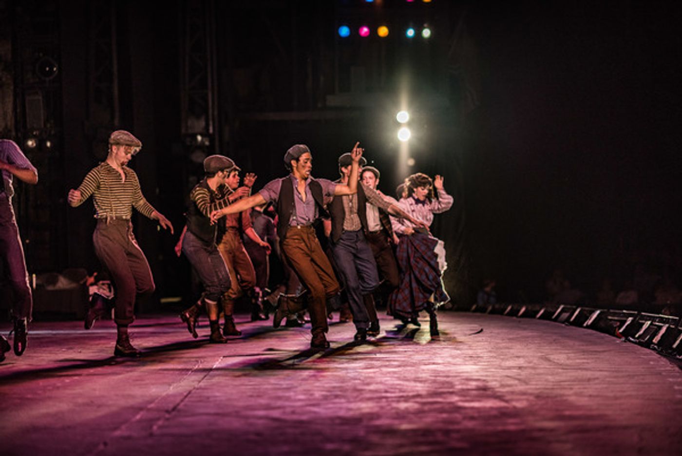 BWW Photo Exclusive: Watch What Happens... Backstage with NEWSIES at The Muny!  Image