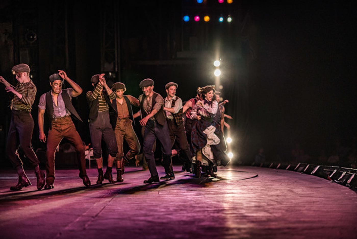 BWW Photo Exclusive: Watch What Happens... Backstage with NEWSIES at The Muny!  Image