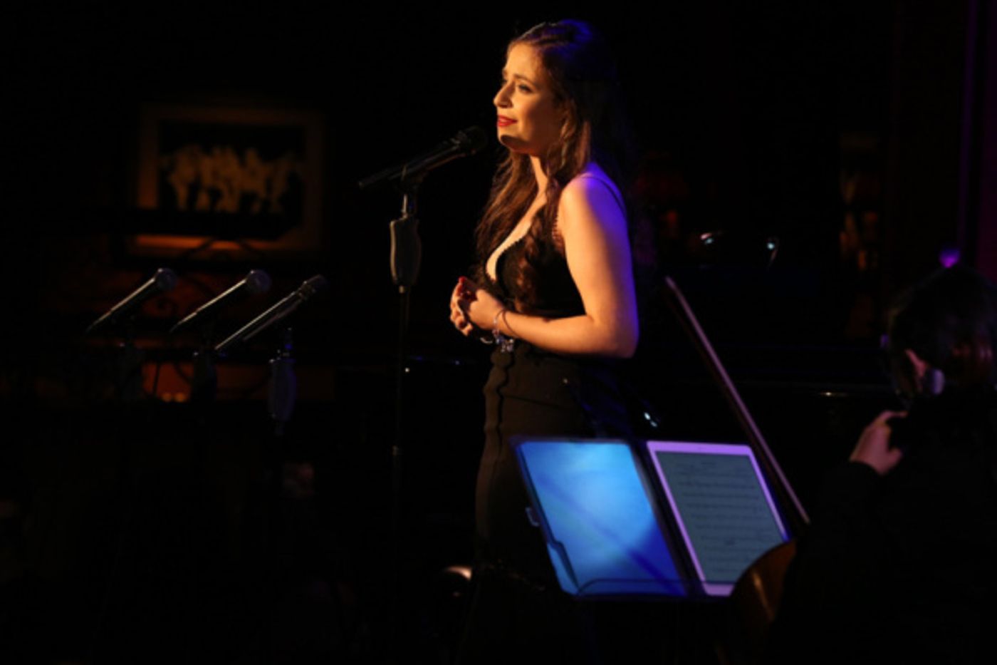 Photo Flash: Sarah Fernandez and Lauren Baez Bring DOS DIVAS to Feinstein's/54 Below  Image