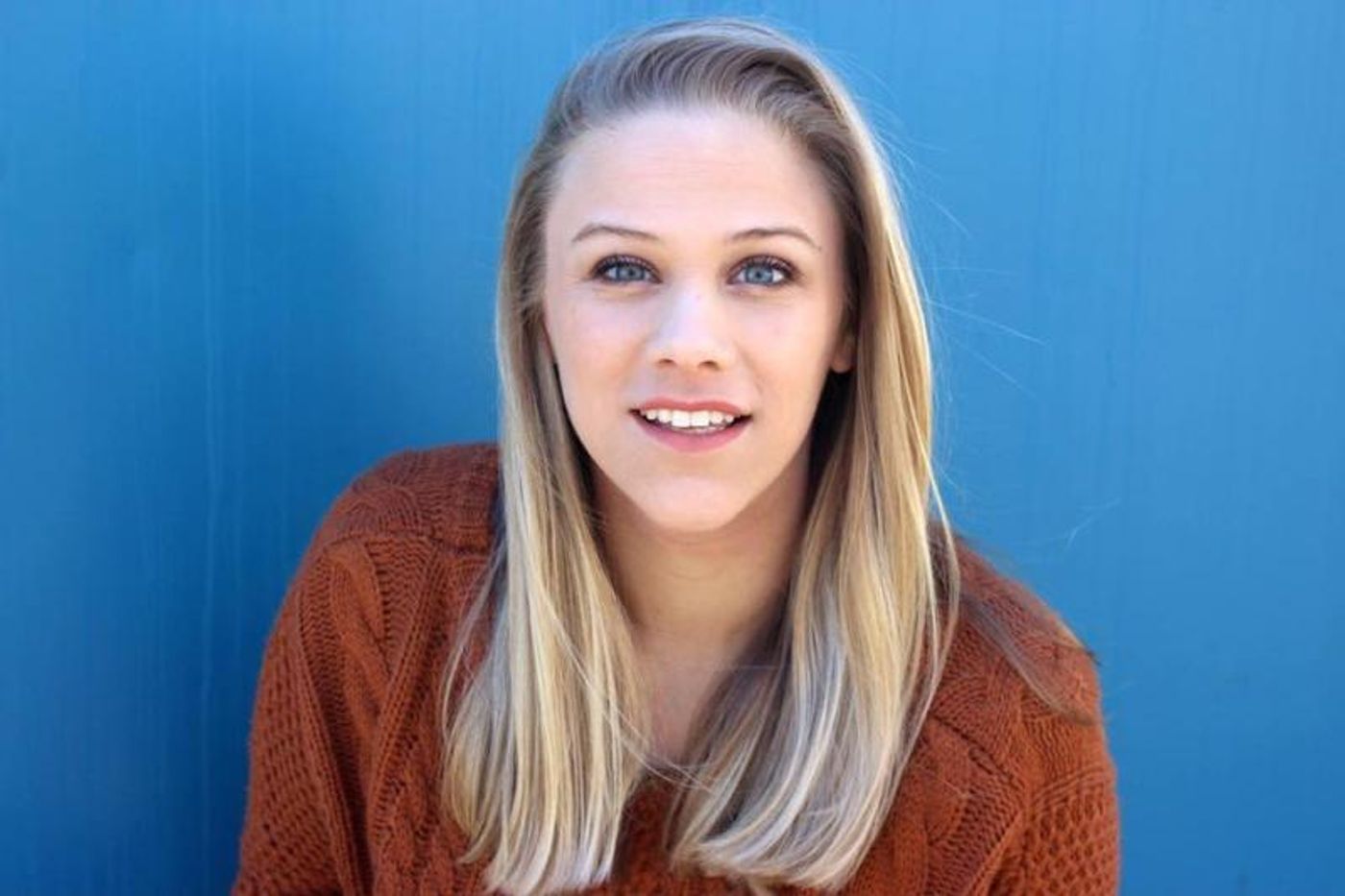 FRIDAY 5 (+1): THE SECRET GARDEN's Maya Riley and Holly Hill  Image