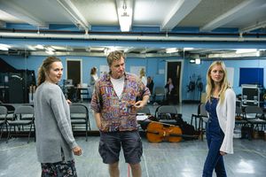 Debra Stephenson, Michael Howe and Diana Vickers @ BroadwayWorld Debra Stephenson, Michael Howe and Diana Vickers Photo