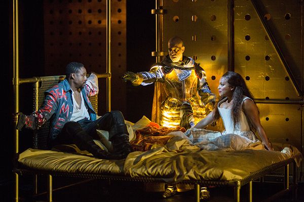 Photo Flash: First Look at HAMLET at The Old Globe — photo 8 of 19