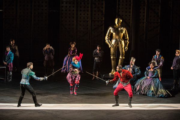 Photo Flash: First Look at HAMLET at The Old Globe — photo 7 of 19