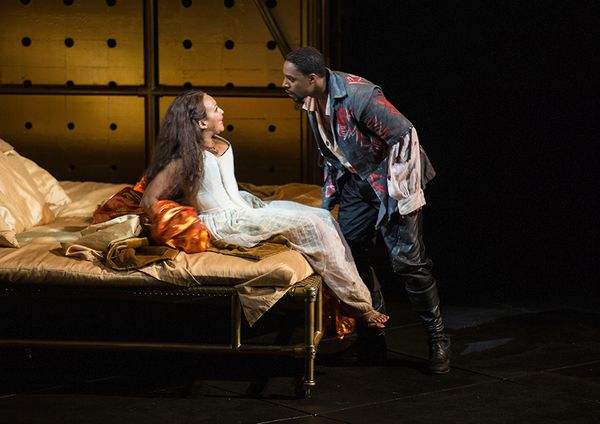 Photo Flash: First Look at HAMLET at The Old Globe — photo 11 of 19