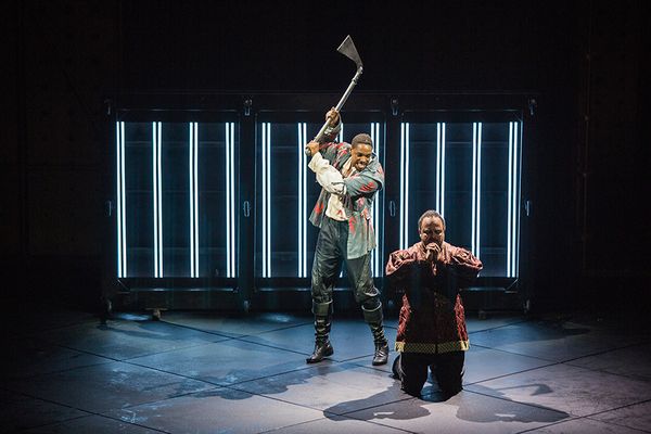 Photo Flash: First Look at HAMLET at The Old Globe — photo 12 of 19
