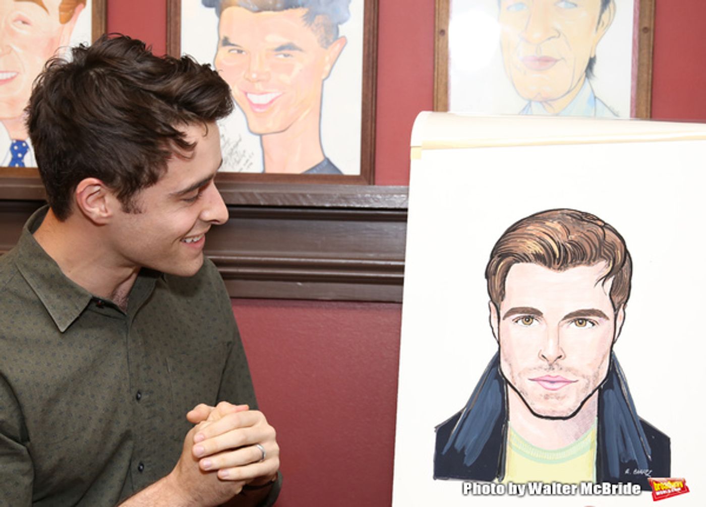 Photo Coverage: Sardi's Unveils Portrait of BANDSTAND's Corey Cott  Image