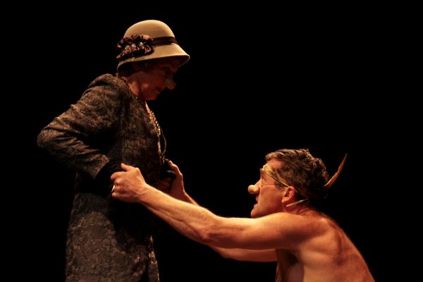 Toni Morkel and Andrew Buckland in TOBACCO Photo